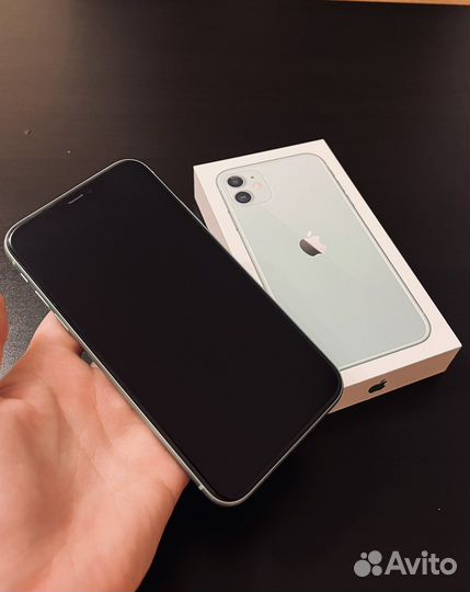 iPhone 11, 64 ГБ