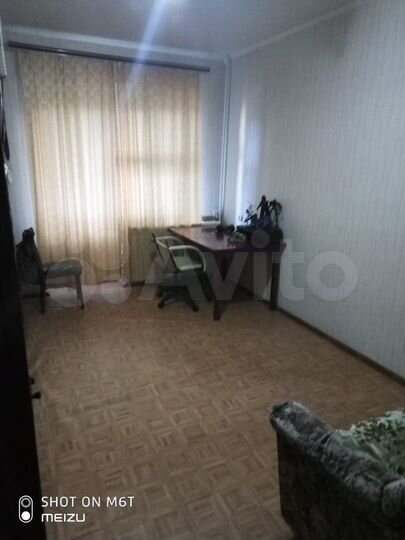 4-к. квартира, 121 м², 2/6 эт.