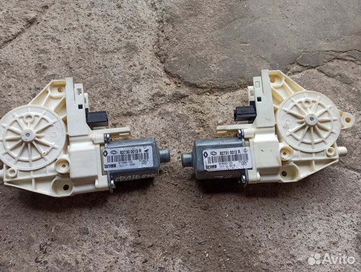 Моторчик заднего подъемника Renault Fluence