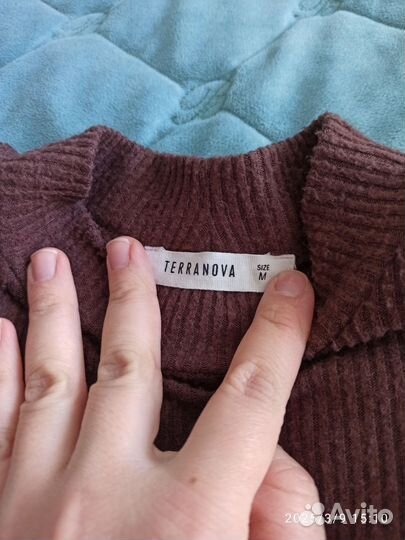 Шерстяное платье terranova