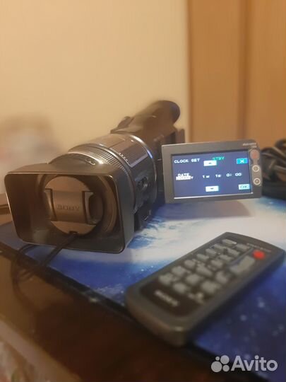 Продам видеокамеру Sony HDR-HC1E MiniDV