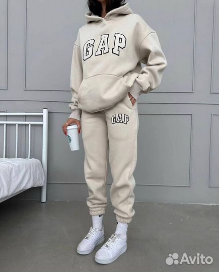 Спортивный костюм женский теплый