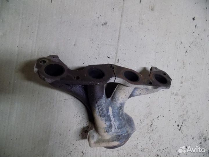 Коллектор выпускной Sandero 2014