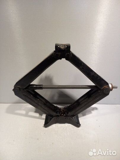 Домкрат Ravon R4 B15D2 2017