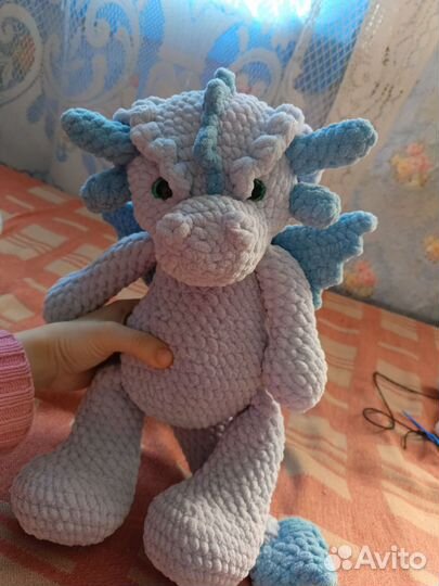 Игрушка ручной работы дракончик
