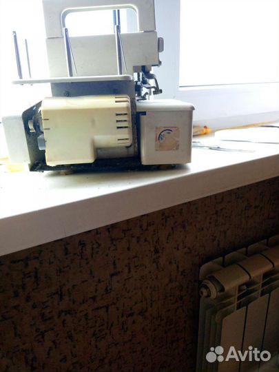 Оверлок для швейной машины