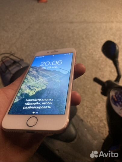 iPhone 7, 32 ГБ