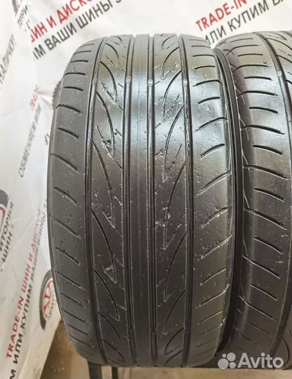 Yokohama Advan Fleva V701 235/45 R17 92L