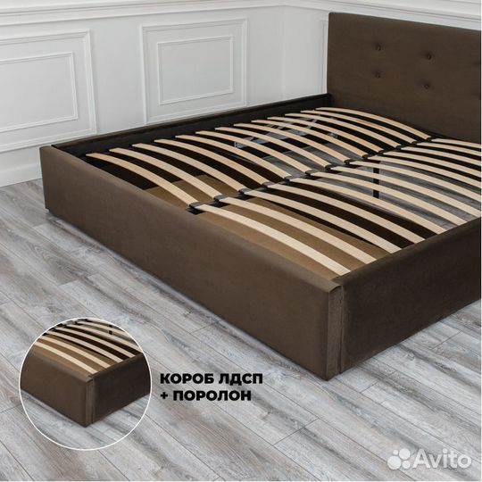 Кровать с матрасом