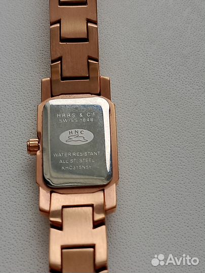 Часы наручные женские