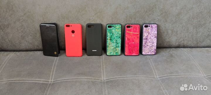 Чехлы - книжки и накладки для Huawei Honor 10