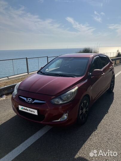 Hyundai Solaris 1.6 AT, 2011, 234 000 км