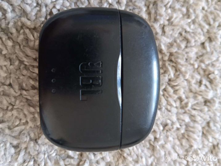 Беспроводные наушники jbl