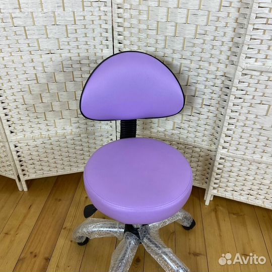 Стул для бровиста