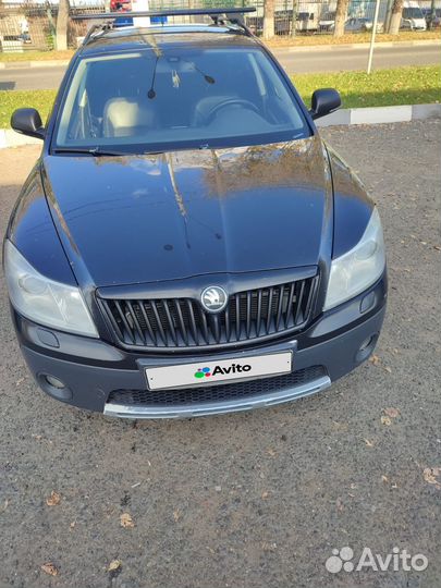 Skoda Octavia Scout 1.8 МТ, 2010, 328 000 км