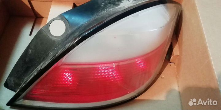 Фара задняя правая opel astra h