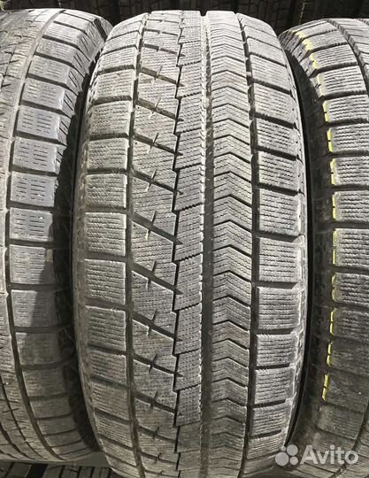 Bridgestone Blizzak VRX 215/60 R16 95S