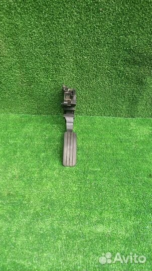 Педаль газа электронная Renault Fluence/ Megane 3