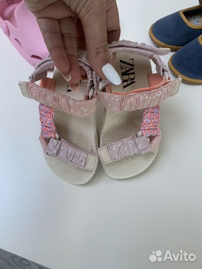 Сандалии, кеды, туфли, сапожки Zara 24 р-р