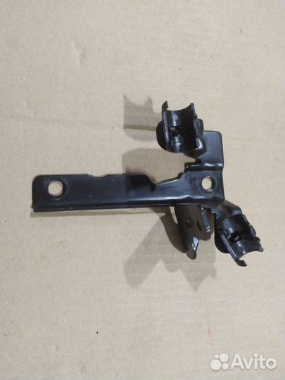 Кронштейн Nissan Terrano F4R 2021