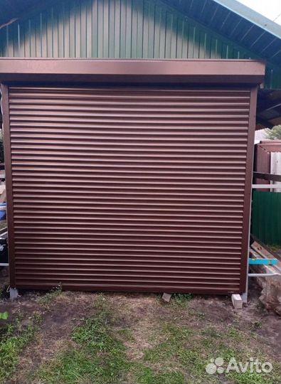 Гаражные секционные ворота