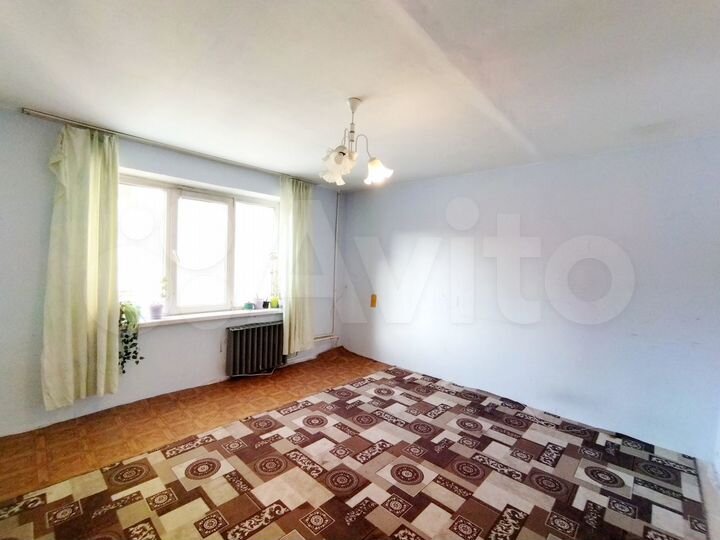 4-к. квартира, 82 м², 2/10 эт.