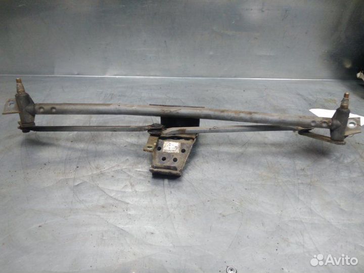 Трапеция стеклоочистителей Audi 80/90 B4