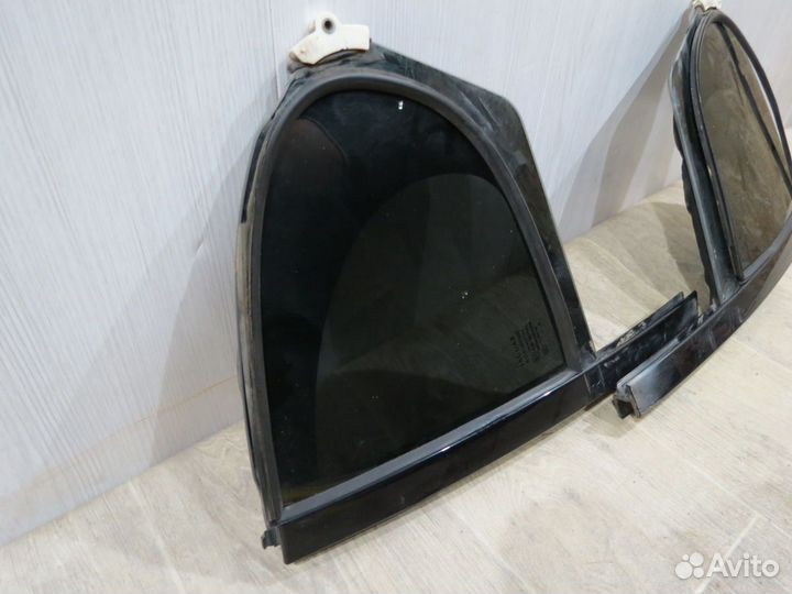 Форточка Jaguar XF