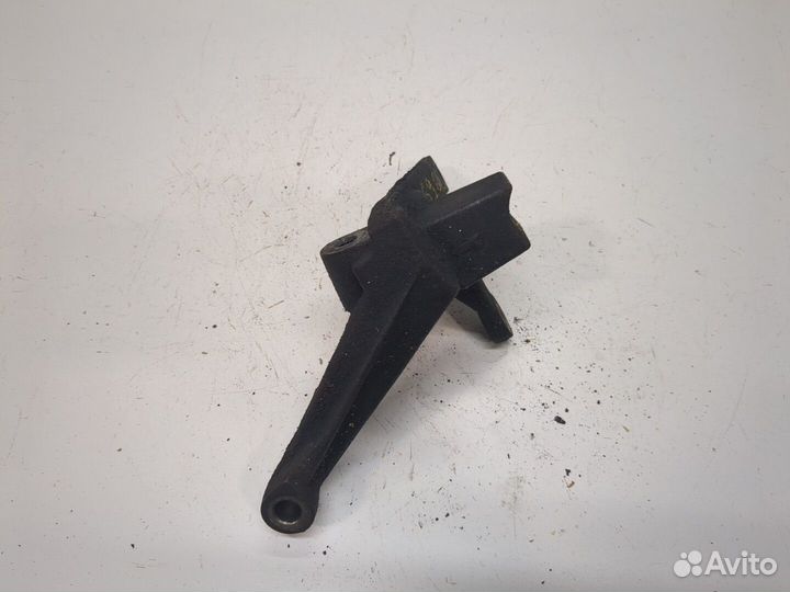 Кронштейн кпп Peugeot 307, 2005