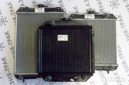 Радиатор охлаждения двигателя Hitachi EX100-2/EX10