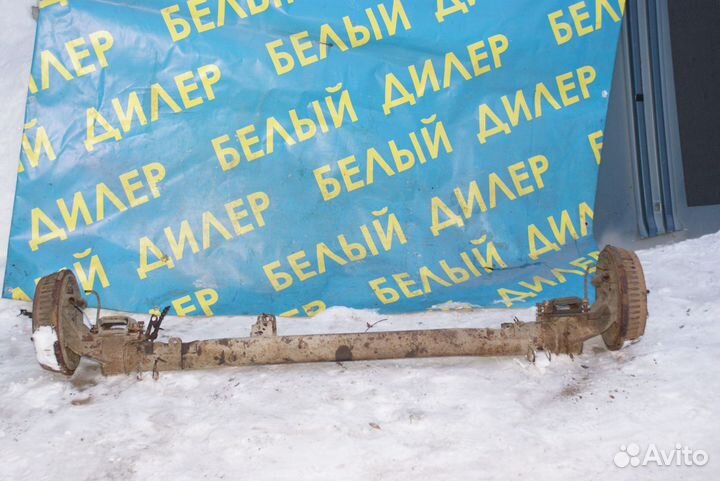 Задняя балка Chrysler Voyager 4