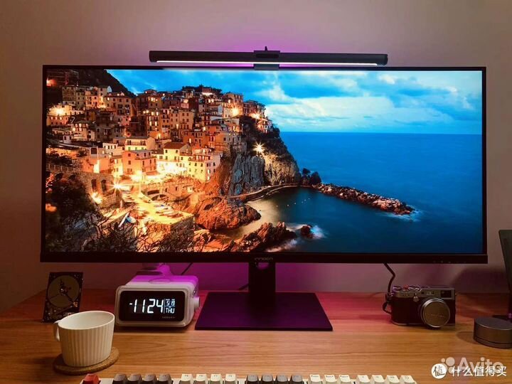 Сверхширокий монитор 40