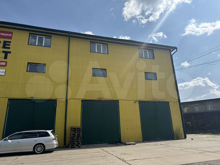 Склад, 900 м²