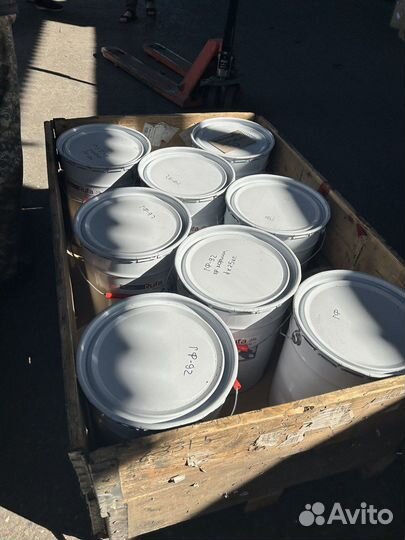 Эмаль акриловая глянцевая