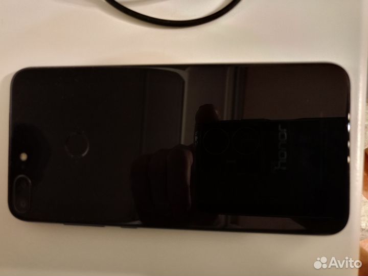 Телефон Huawei