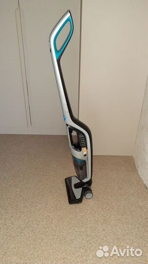 Беспроводной пылесос Philips PowerPro Aqua