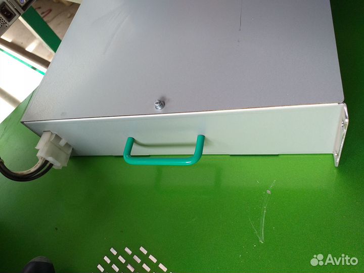 Бокс для аккумуляторов