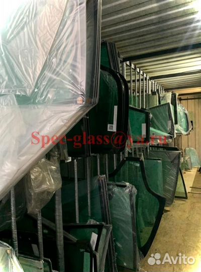 Стекло кабины mustang MTL325