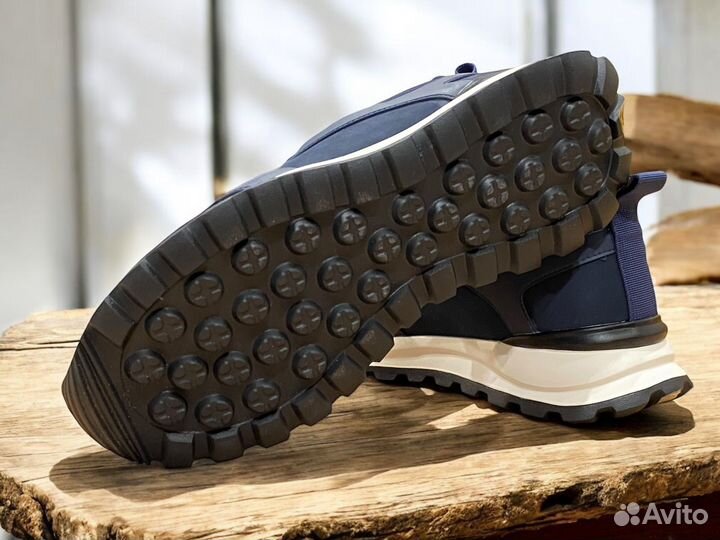 Кроссовки мужские Romitan