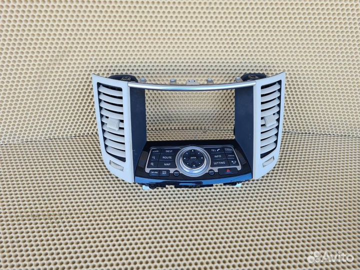 Панель управления магнитолой Infiniti Fx35 Fx37