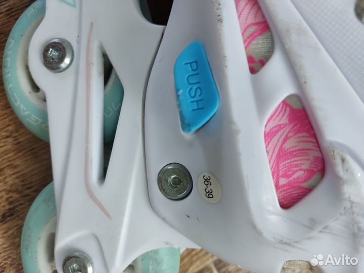 Роликовые коньки раздвижные и шлем