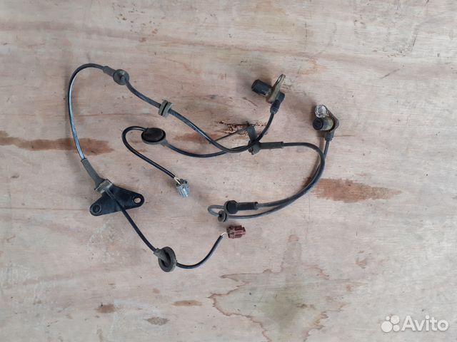 Датчик абс передний правый Ниссан Максима А32