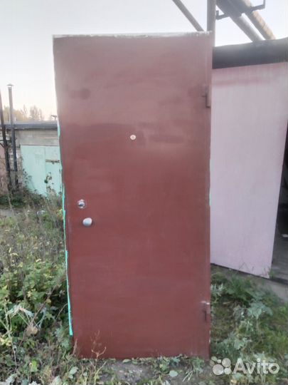 Дверь металлическая