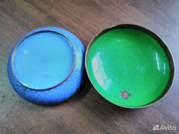 Шкатулка, пудренница медная