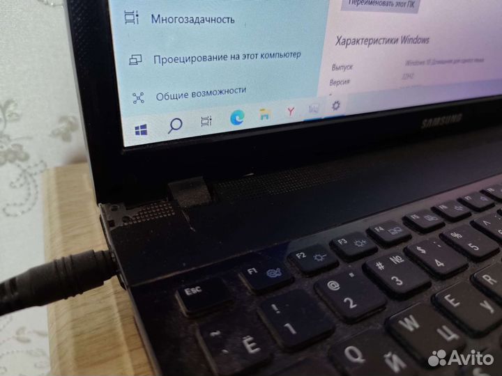 Ноутбук samsung np300e5c