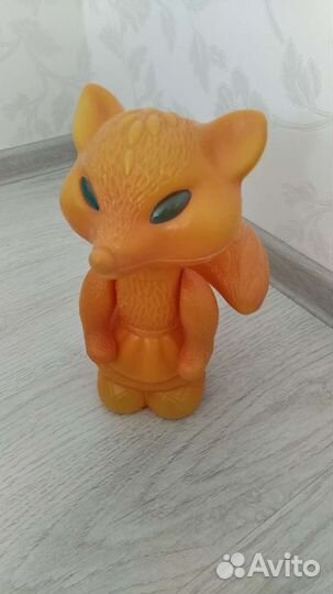 Игрушка лиса пластик СССР