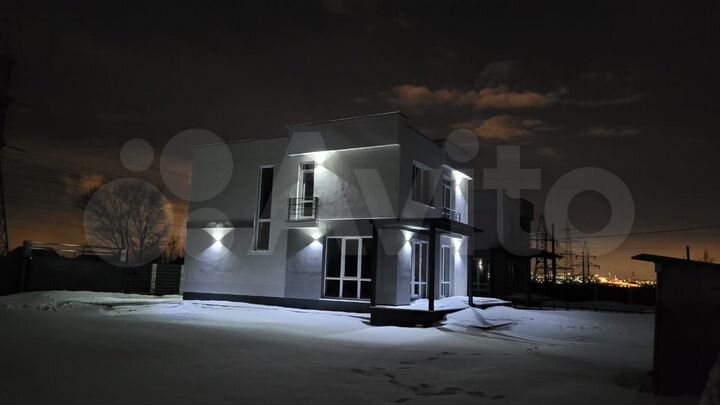 Дом 147 м² на участке 5 сот.