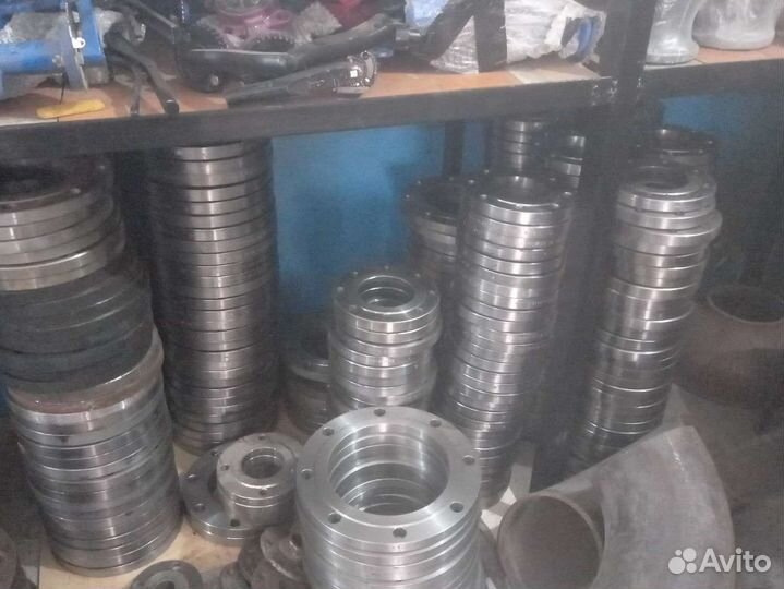 Фланцы стальные 15-200 продам