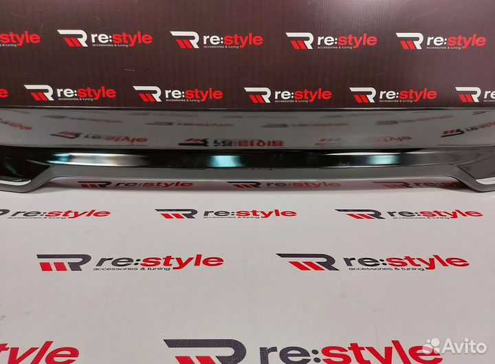 Губа передняя Toyota Land Cruiser 200 2м 12-15г