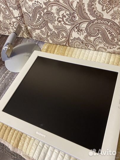 Монитор Sony 19”